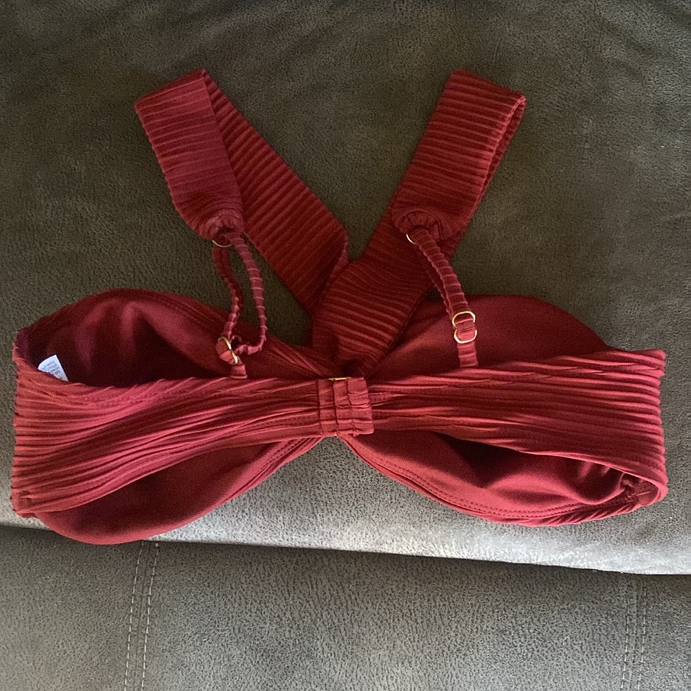 Burgundy Ribbed Cross-Back Bikini Top - Picture 3 of 4